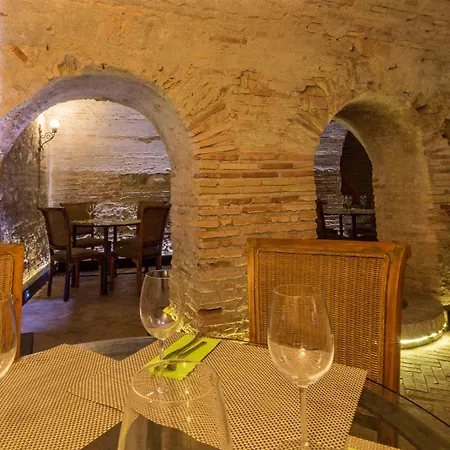 Palacio De Mariana Pineda