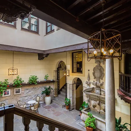 Palacio De Mariana Pineda Отель