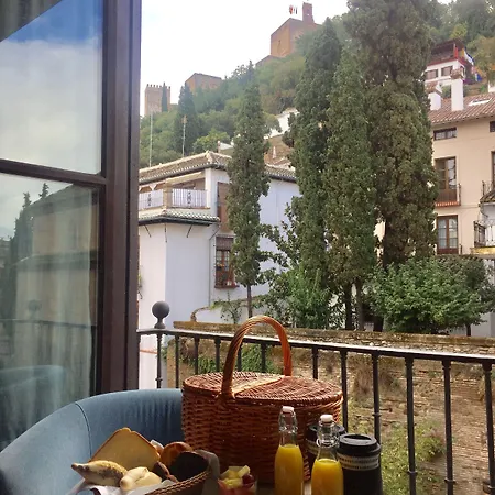 Palacio De Mariana Pineda מלון גרנדה