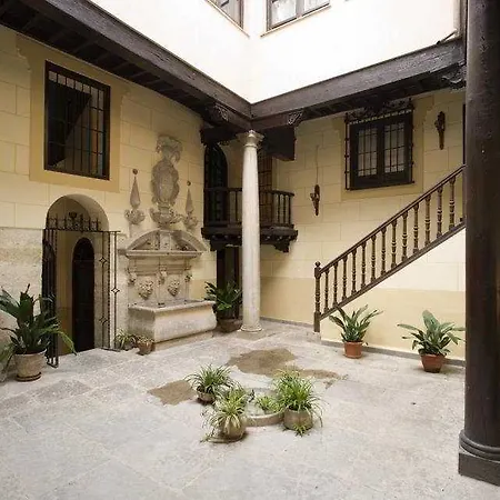 Palacio De Mariana Pineda 4* Гранада