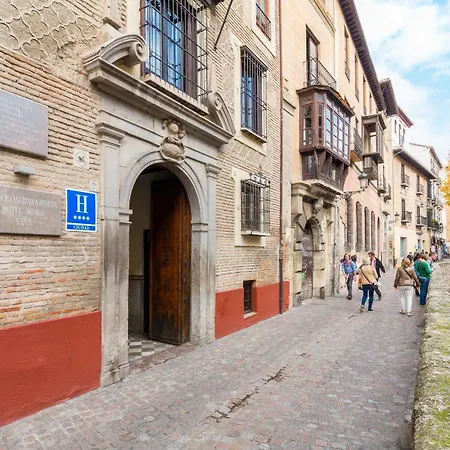Palacio De Mariana Pineda 4*